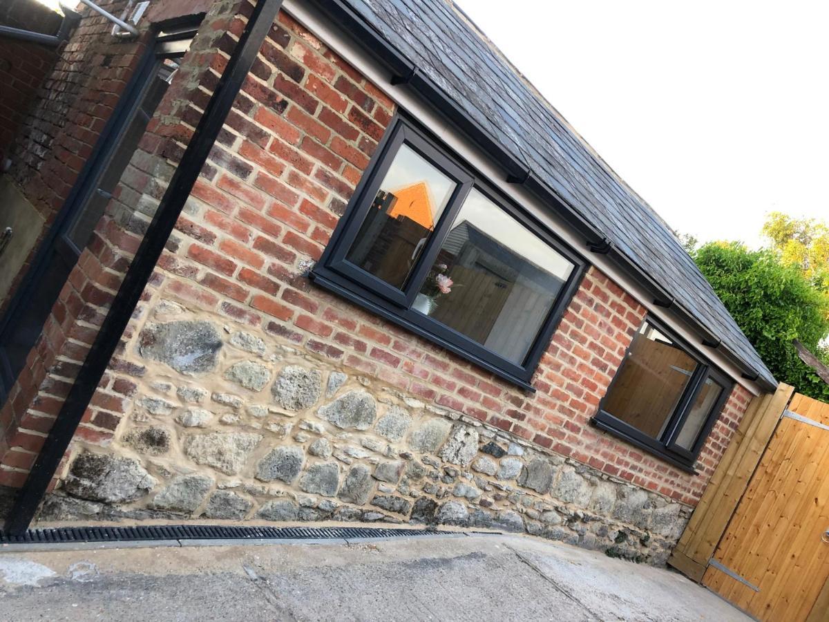 Exclusive Modern Decorated 1 Bedroom Detached Studio Newport  Exteriér fotografie